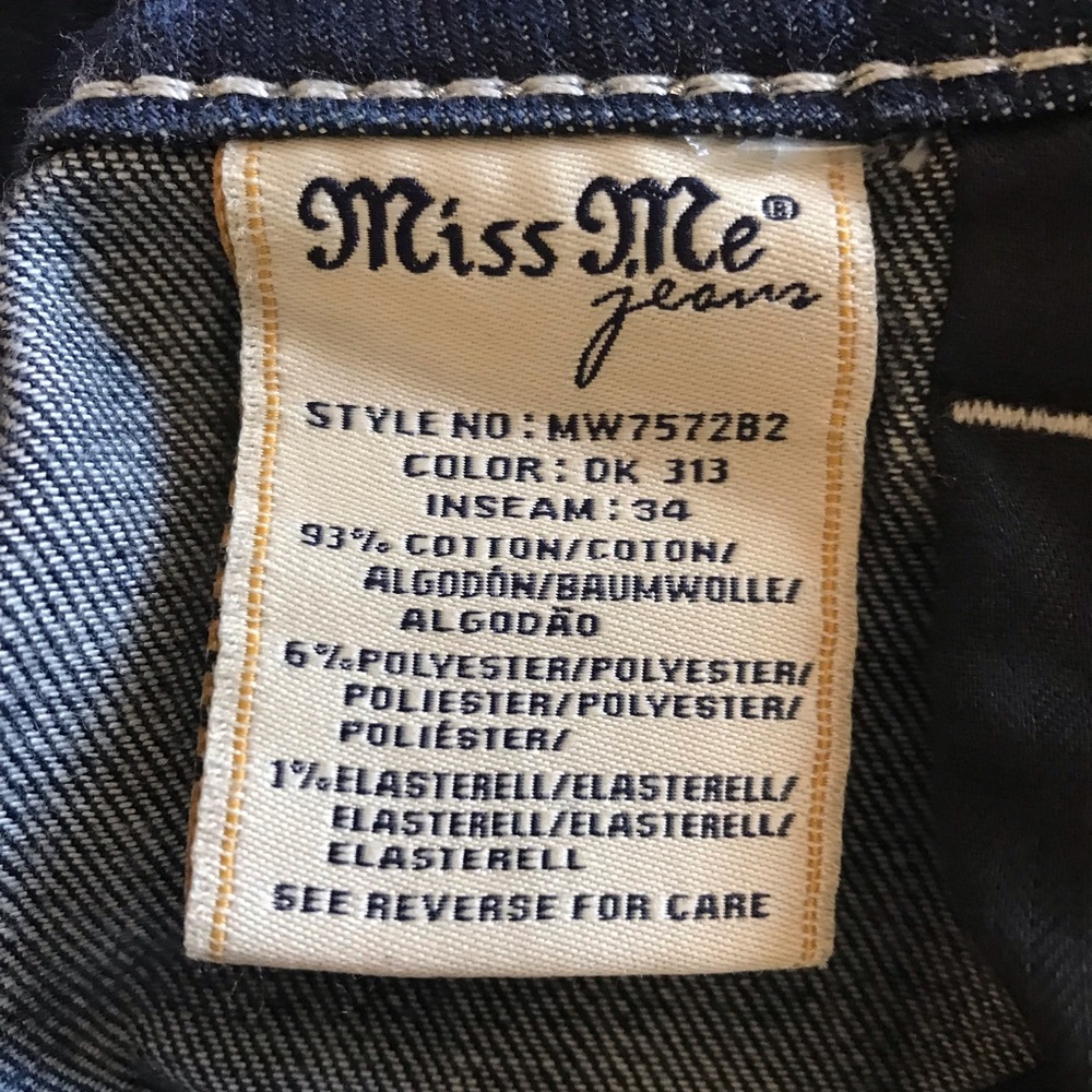 Miss Me jeans size 34 bootcut in Excellent Condition!! - Picture 3 of 5
